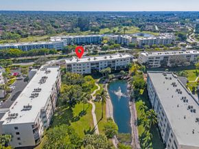 3138 Via Poinciana 116, Lake Worth FL 33467