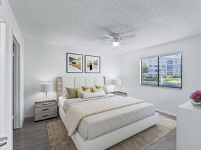 3138 Via Poinciana 116, Lake Worth FL 33467