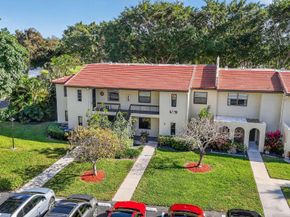 8310 Casa Del Lago 1b, Boca Raton FL 33433