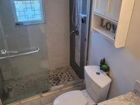 9335 NW 45th ST 9335, Sunrise FL 33351