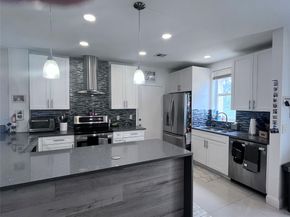 10549 NW 57th Ct 10549, Coral Springs FL 33076