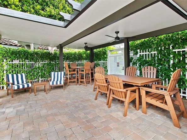 11766 NW 57th St, Coral Springs FL 33076