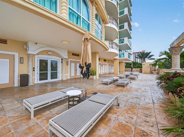 2845 NE 9th St 806, Fort Lauderdale FL 33304