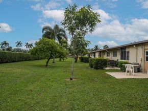 2832 W Crosley Drive E, West Palm Beach FL 33415