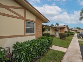 2832 W Crosley Drive E, West Palm Beach FL 33415