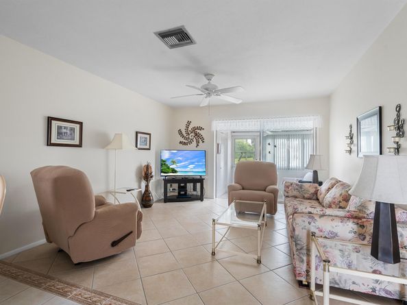 2832 W Crosley Drive E, West Palm Beach FL 33415