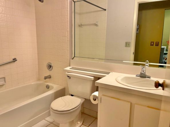 809 Sky Pine Way F, Greenacres FL 33415