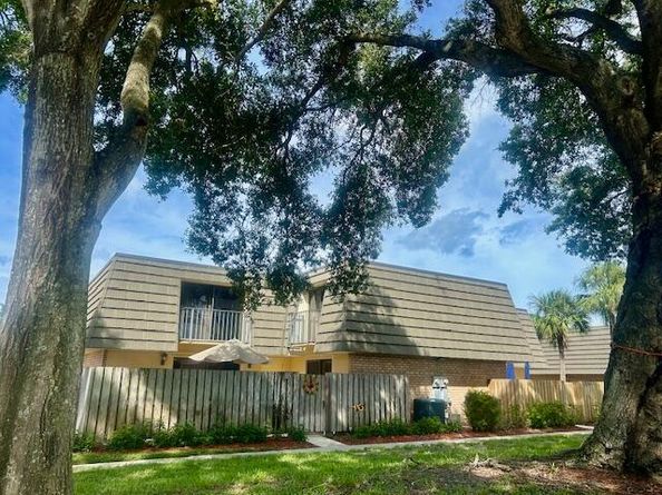325 3rd Way, West Palm Beach FL 33407