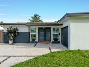 8380 NW 26th Pl, Sunrise FL 33322