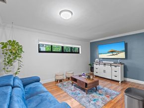 8380 NW 26th Pl, Sunrise FL 33322