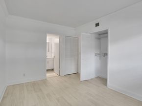 3401 Spanish Trail 154, Delray Beach FL 33483
