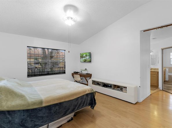 11311 Lakeview Drive 7n, Coral Springs FL 33071