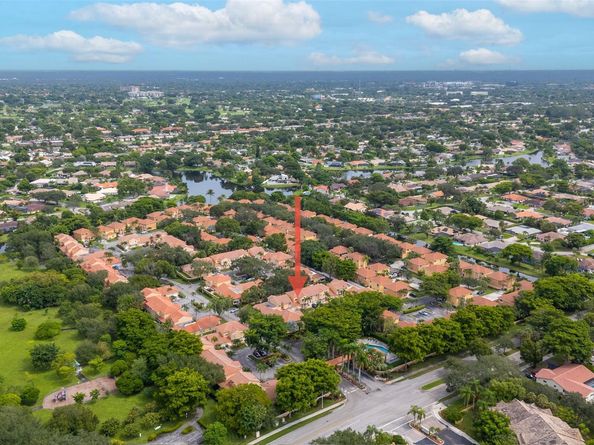 11311 Lakeview Drive 7n, Coral Springs FL 33071