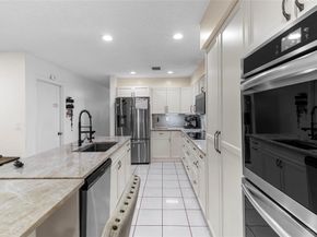 11311 Lakeview Drive 7n, Coral Springs FL 33071