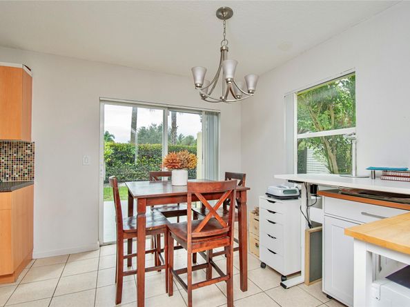 1055 Imperial Lake Rd, West Palm Beach FL 33413