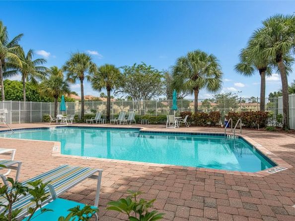 1055 Imperial Lake Rd, West Palm Beach FL 33413