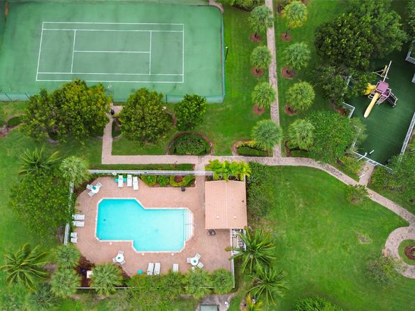 1055 Imperial Lake Rd, West Palm Beach FL 33413
