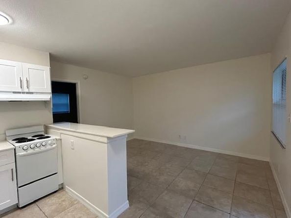 101 NE 41st St G112, Oakland Park FL 33334