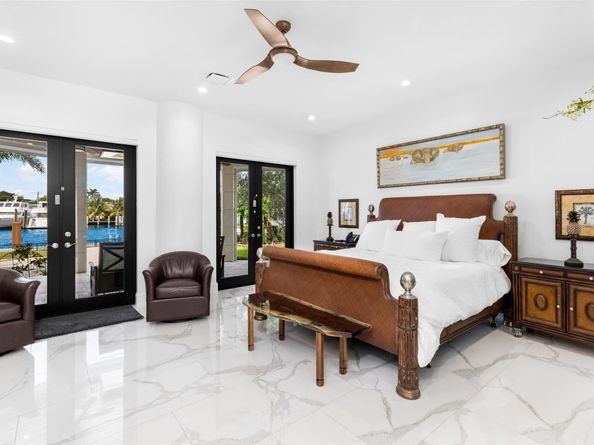 797 Middle River Dr, Fort Lauderdale FL 33304