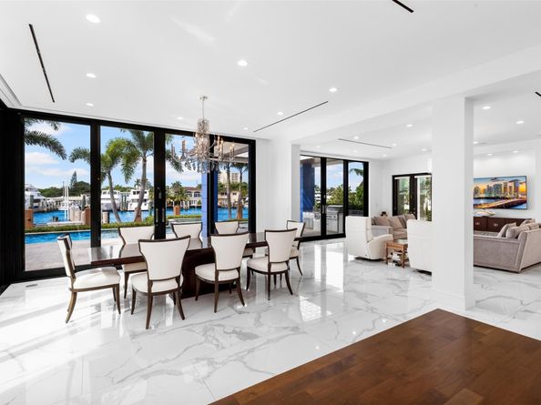 797 Middle River Dr, Fort Lauderdale FL 33304
