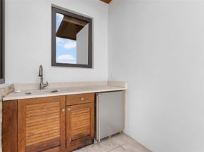 797 Middle River Dr, Fort Lauderdale FL 33304