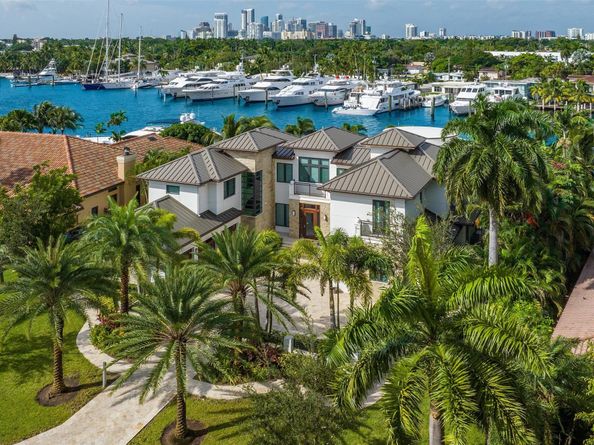 797 Middle River Dr, Fort Lauderdale FL 33304