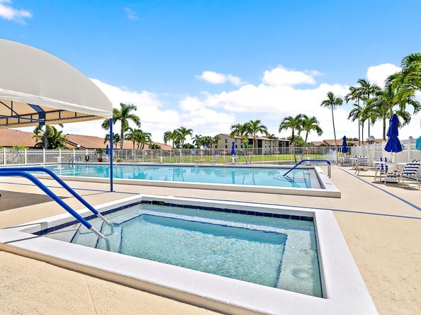 819 Sky Pine Way A2, Greenacres FL 33415