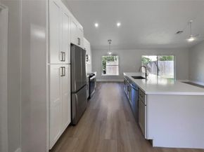 12785 Meadowbreeze Dr, Wellington FL 33414