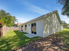 12785 Meadowbreeze Dr, Wellington FL 33414