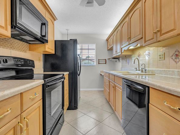 14120 Nesting Way B, Delray Beach FL 33484