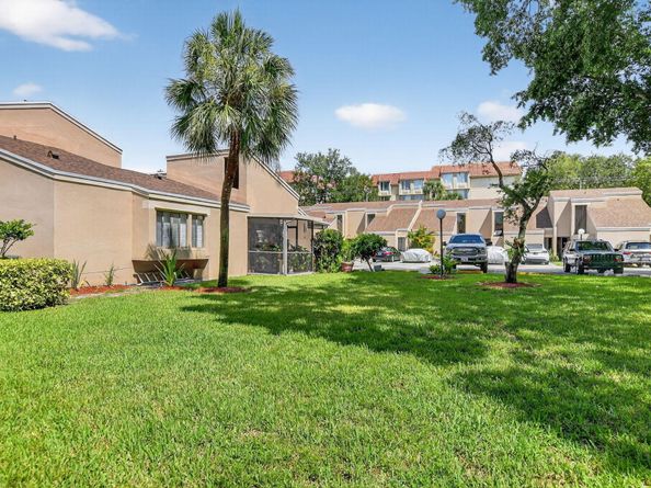 1061 NW 13th Street 2, Boca Raton FL 33486