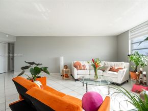 1811 Jefferson Street 601, Hollywood FL 33020
