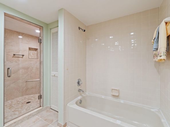 413 Brackenwood Lane S, Palm Beach Gardens FL 33418