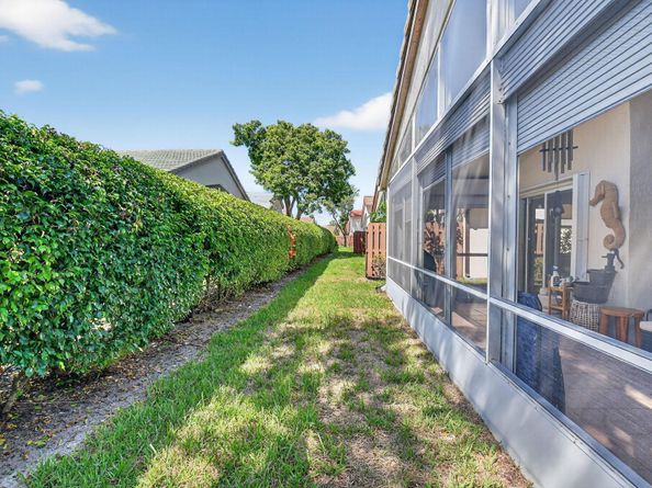 6534 Bayhill Terrace, Boynton Beach FL 33437