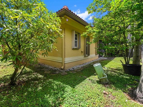 12215 Brisbane Lane, Wellington FL 33414