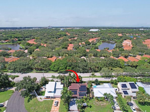 1103 Rainwood Circle W, Palm Beach Gardens FL 33410