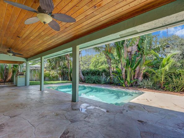 1103 Rainwood Circle W, Palm Beach Gardens FL 33410