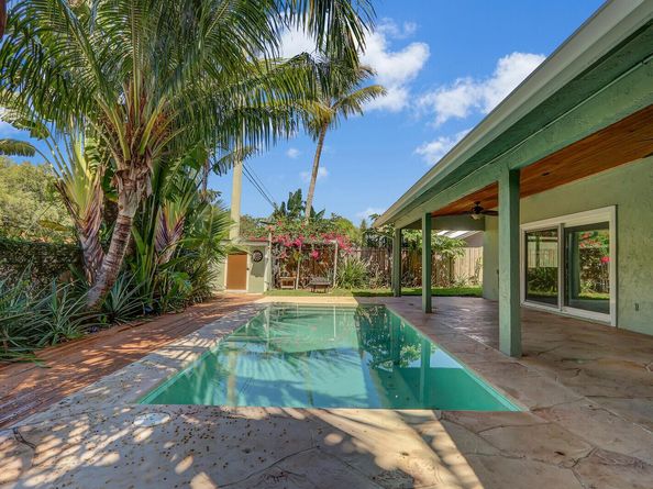 1103 Rainwood Circle W, Palm Beach Gardens FL 33410