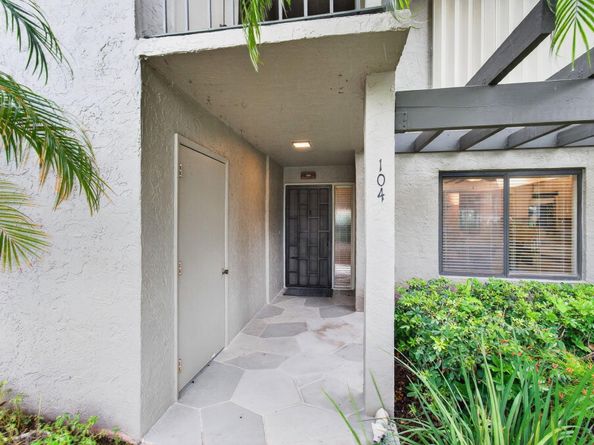 5757 Fairway Park Court 104, Boynton Beach FL 33437