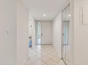 5757 Fairway Park Court 104, Boynton Beach FL 33437