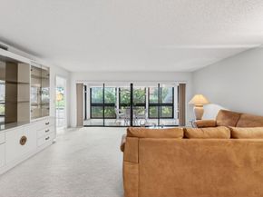 5757 Fairway Park Court 104, Boynton Beach FL 33437
