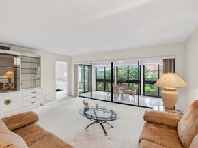 5757 Fairway Park Court 104, Boynton Beach FL 33437