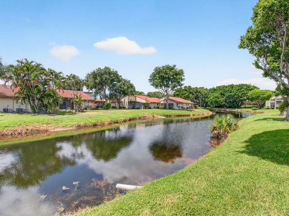 5757 Fairway Park Court 104, Boynton Beach FL 33437