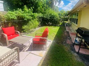 1641 NE 55th St, Fort Lauderdale FL 33334