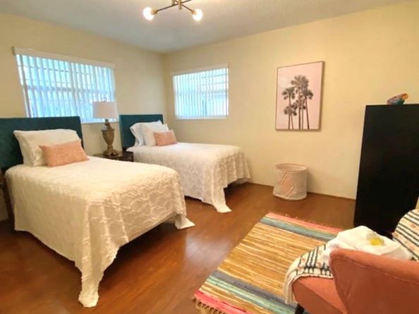 1641 NE 55th St, Fort Lauderdale FL 33334