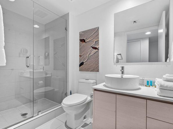 2602 E Hallandale Beach Boulevard R2104, Hallandale Beach FL 33009