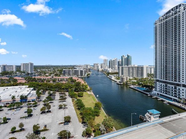 2602 E Hallandale Beach Boulevard R2104, Hallandale Beach FL 33009