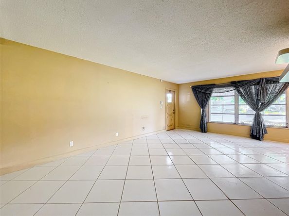1035 NW 88th Ave C89, Fort Lauderdale FL 33322