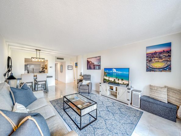 3581 S Ocean Boulevard 3B, South Palm Beach FL 33480