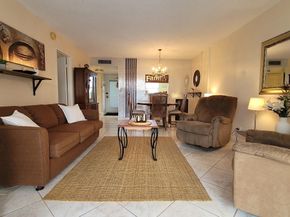 2901 NW 48th Ave 461, Lauderdale Lakes FL 33313